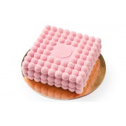 Муссовый торт &laquo;Сферы &ndash; Клубника-кокос&raquo; - 1 изображение