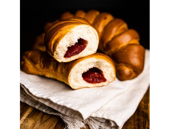 Рогаль с абрикосовым джемом - 3 изображение