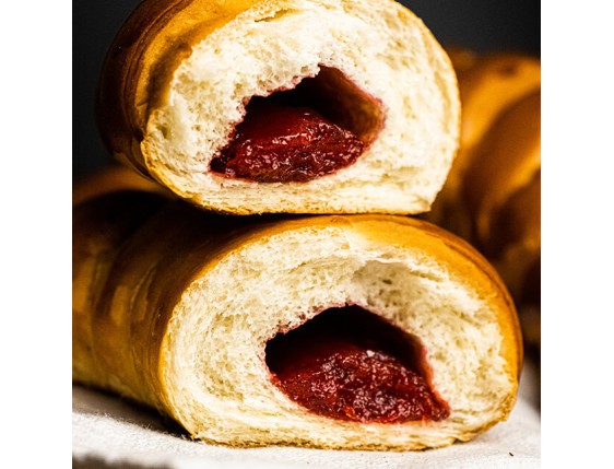 Рогаль с абрикосовым джемом - 4 изображение