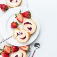 Рулет &laquo;Клубника&raquo; - 2 изображение